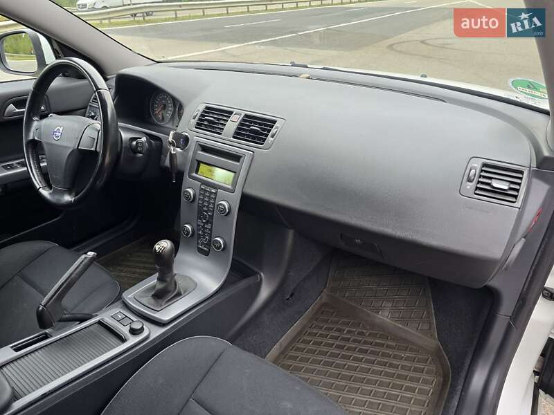 Универсал Volvo V50 2011 в Ковеле