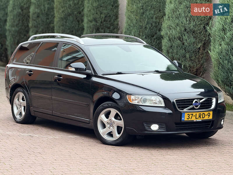 Универсал Volvo V50 2012 в Стрые