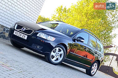 Универсал Volvo V50 2010 в 