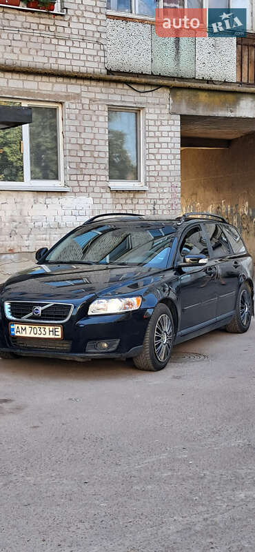 Volvo V50 2010
