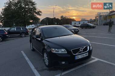 Универсал Volvo V50 2012 в Львове