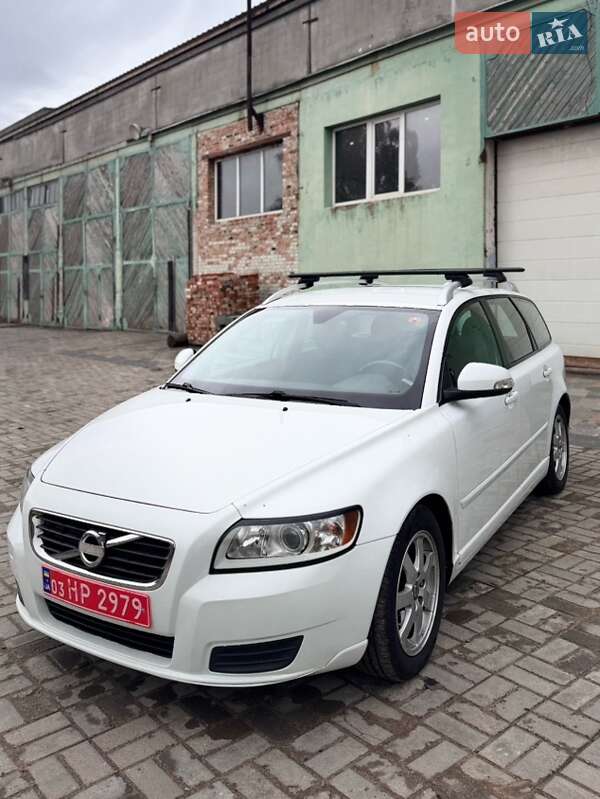 Volvo V50 2012