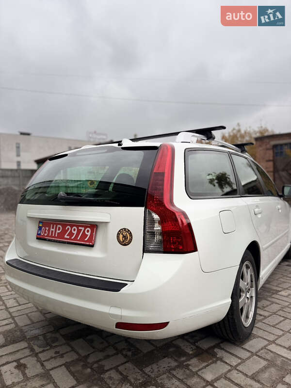Универсал Volvo V50 2012 в Сумах фото 21 Универсал Volvo V50 2012 в Сумах