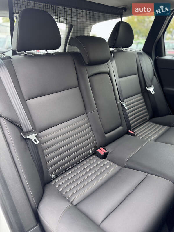 Універсал Volvo V50 2011 в Києві