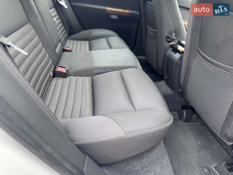 Універсал Volvo V50 2011 в Києві