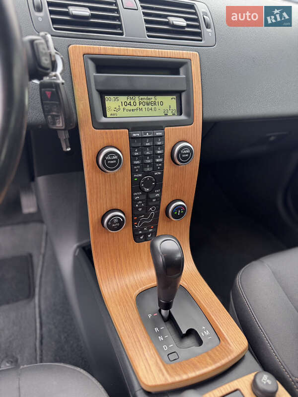 Універсал Volvo V50 2011 в Києві