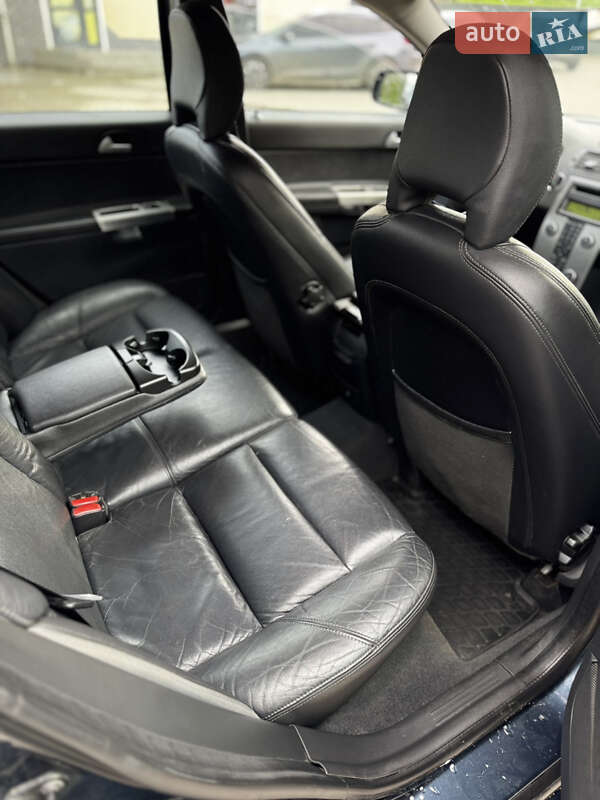 Універсал Volvo V50 2009 в Бучачі