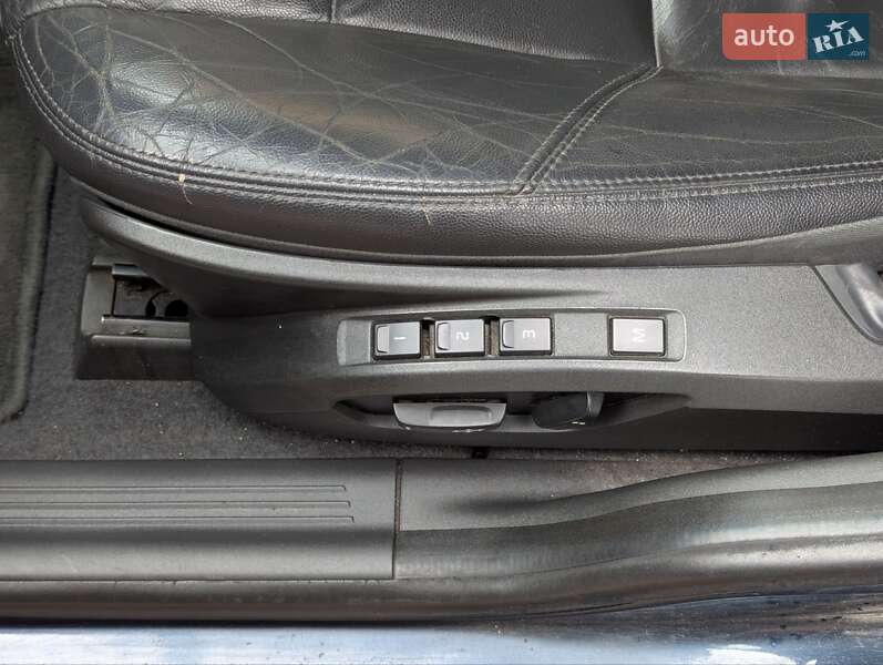 Универсал Volvo V50 2010 в Тернополе