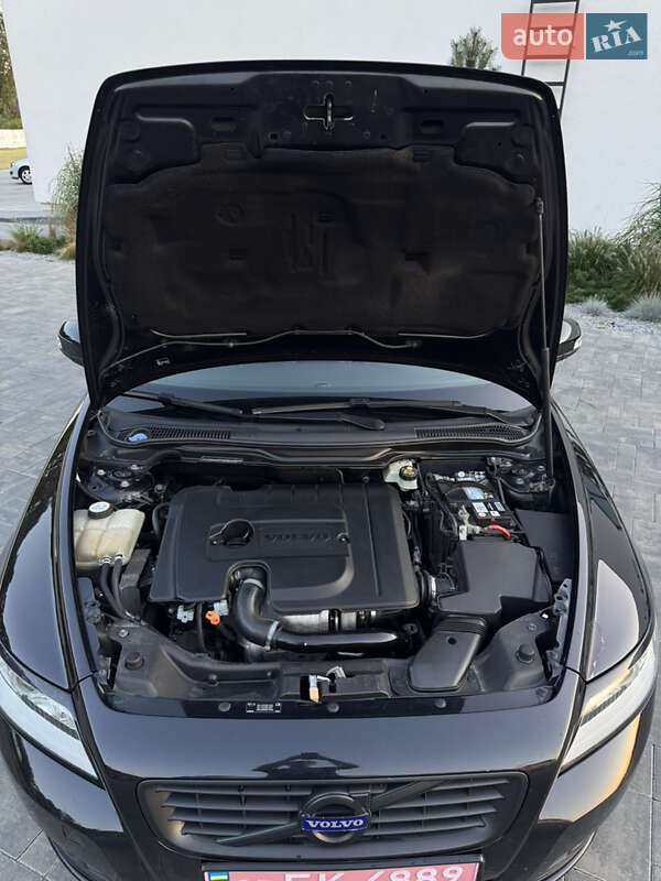 Универсал Volvo V50 2010 в Луцке фото 16 Универсал Volvo V50 2010 в Луцке