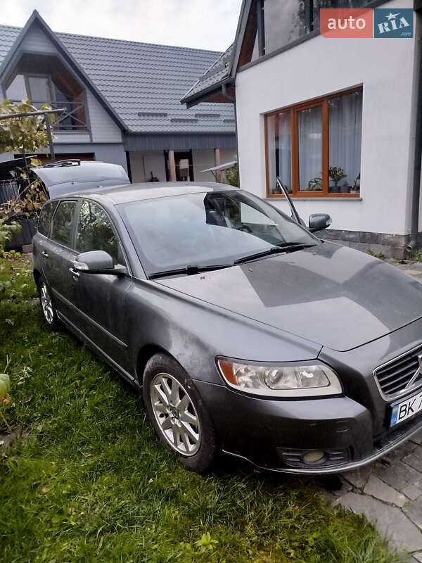 Универсал Volvo V50 2009 в Костополе фото 12 Универсал Volvo V50 2009 в Костополе