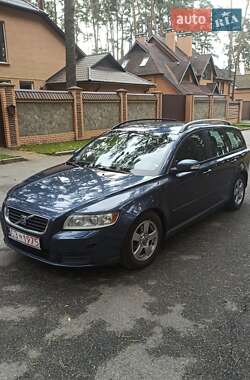 Универсал Volvo V50 2008 в Чернигове
