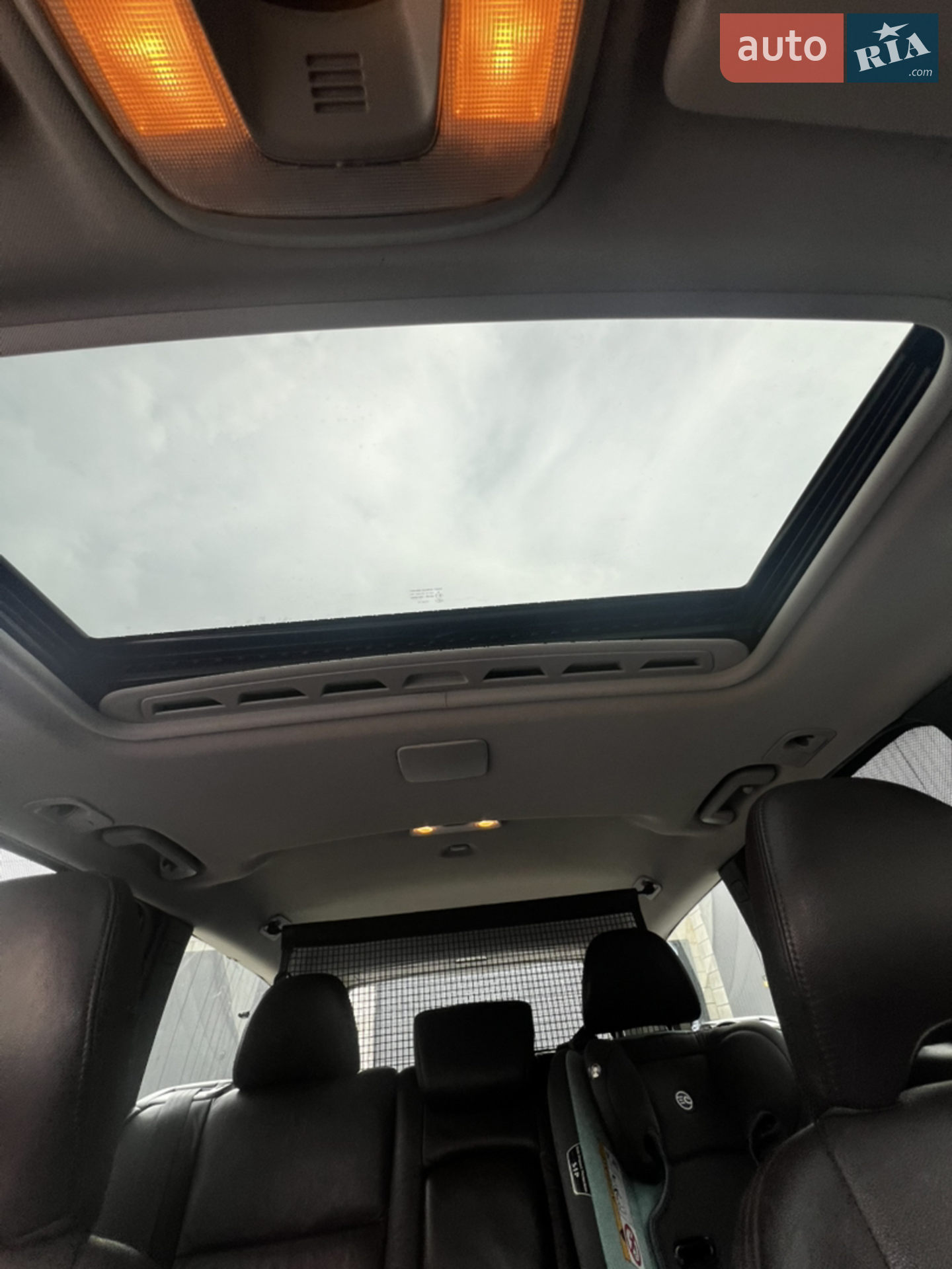 2011 Volvo V50 - мініатюра 2