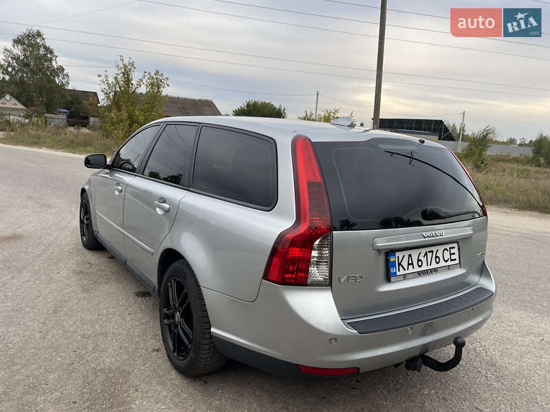 Универсал Volvo V50 2008 в Ахтырке