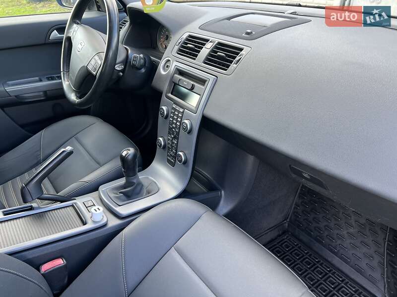Універсал Volvo V50 2010 в Одесі фото 30 Універсал Volvo V50 2010 в Одесі