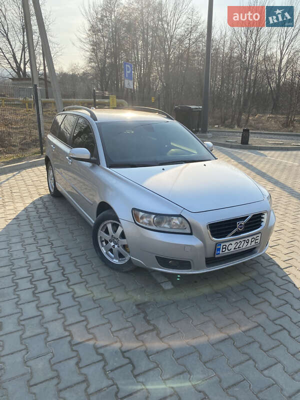 Универсал Volvo V50 2007 в 