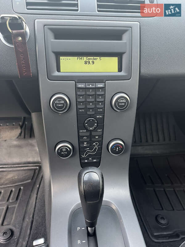 Універсал Volvo V50 2011 в Хмельницькому
