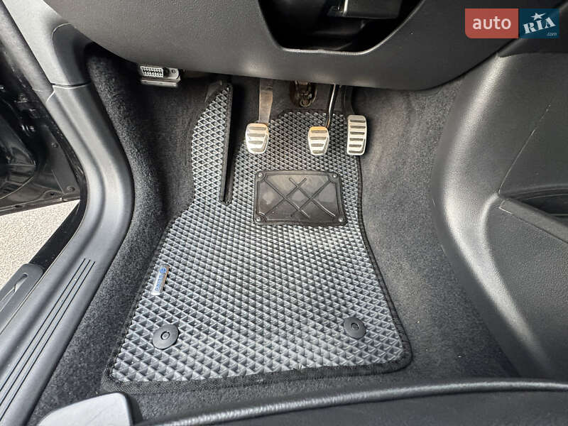 Универсал Volvo V50 2012 в Киеве