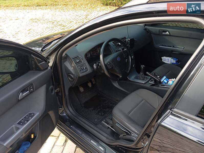 Универсал Volvo V50 2011 в Белой Церкви