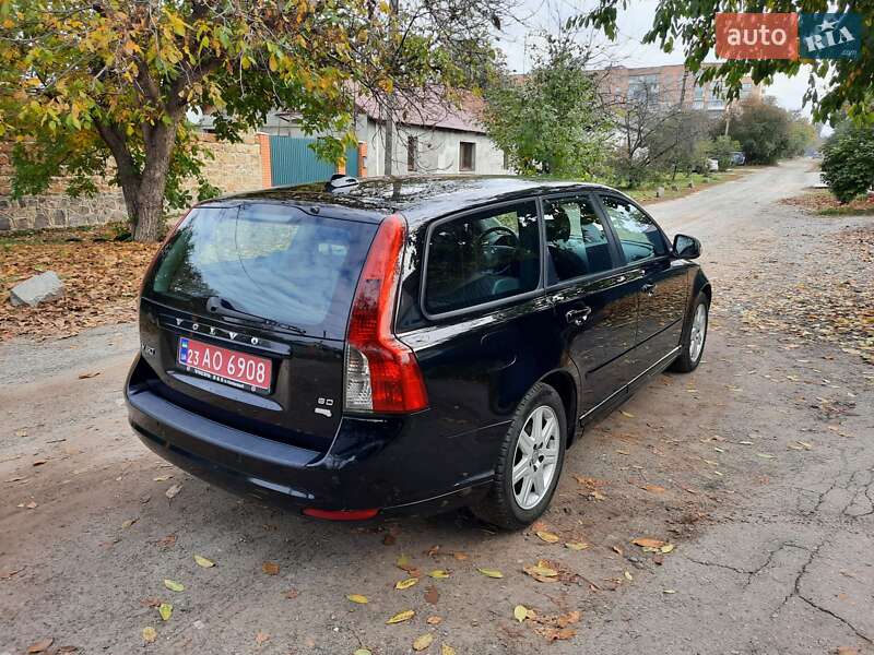 Універсал Volvo V50 2010 в Полтаві