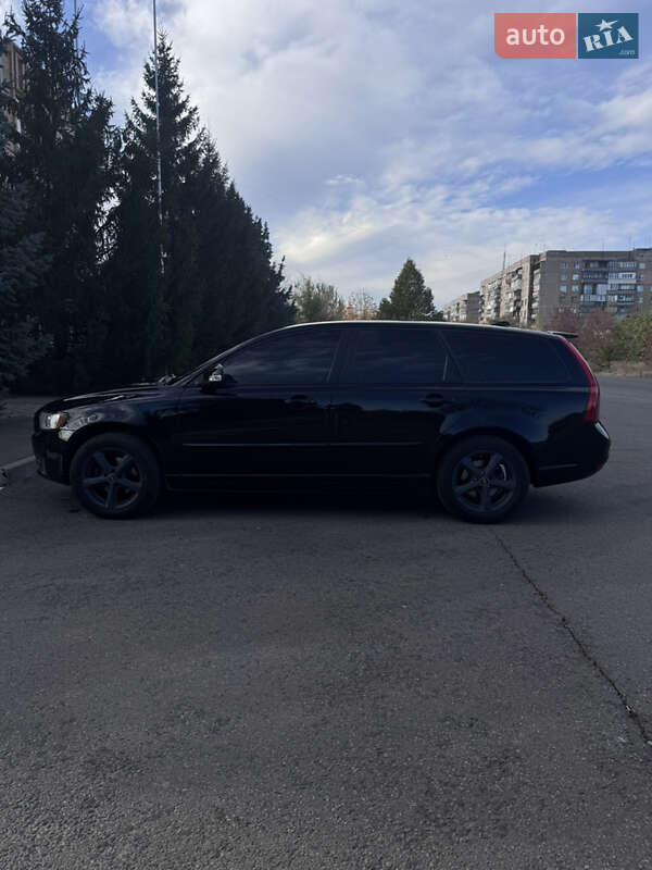 Универсал Volvo V50 2011 в Краматорске