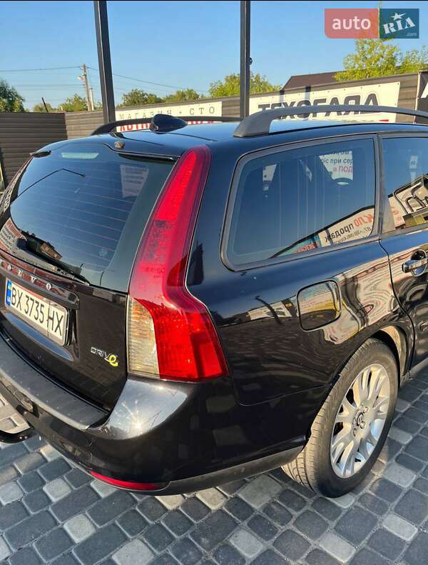 Универсал Volvo V50 2010 в Шепетовке фото 2 Универсал Volvo V50 2010 в Шепетовке