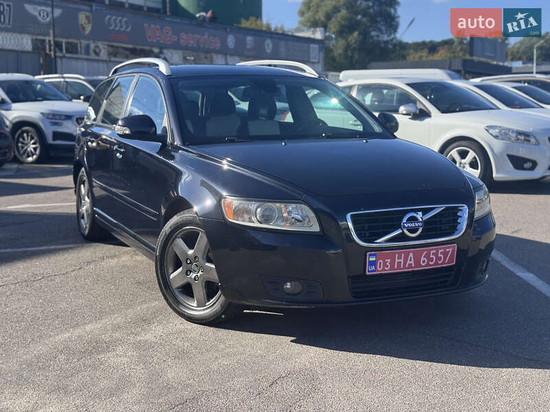Универсал Volvo V50 2010 в Киеве фото 13 Универсал Volvo V50 2010 в Киеве