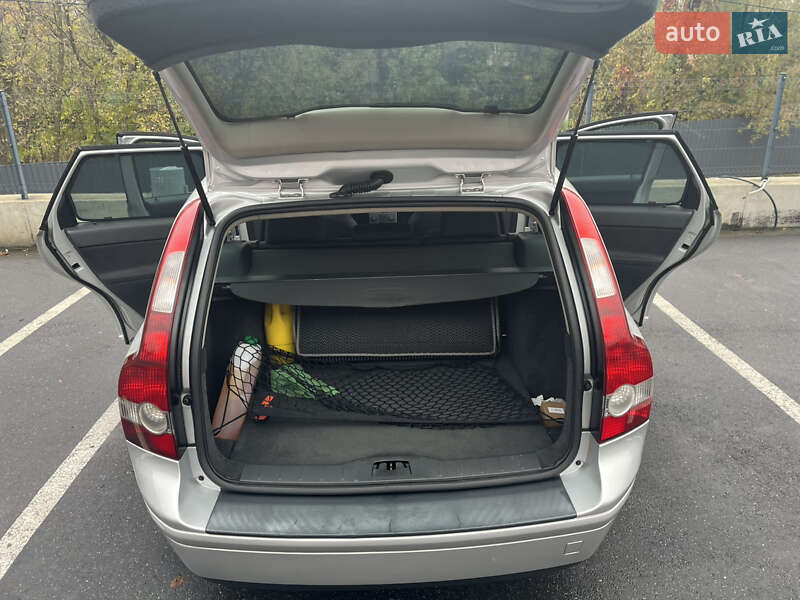 Универсал Volvo V50 2007 в Виннице