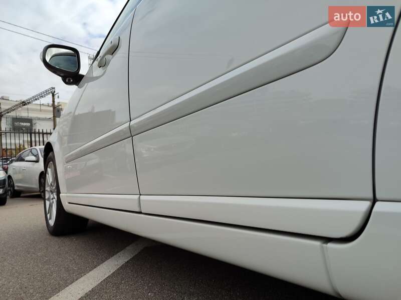 Універсал Volvo V50 2011 в Києві