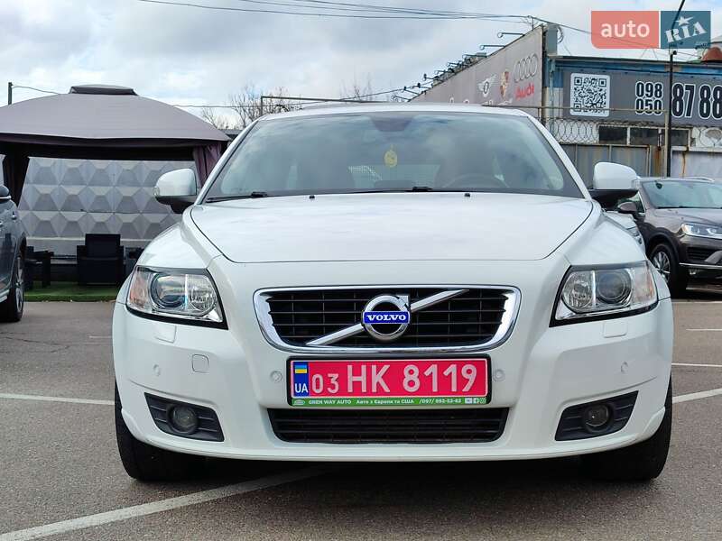 Універсал Volvo V50 2011 в Києві
