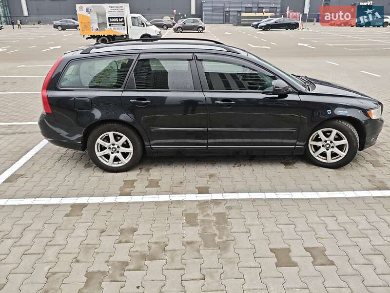 Універсал Volvo V50 2011 в Києві