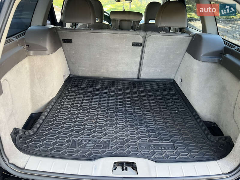 Універсал Volvo V50 2008 в Львові фото 23 Універсал Volvo V50 2008 в Львові
