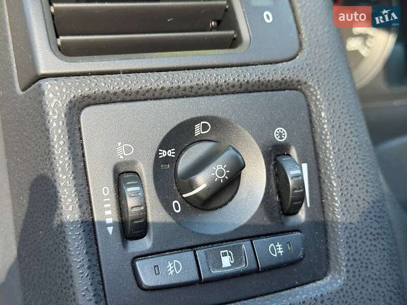 Універсал Volvo V50 2009 в Славуті