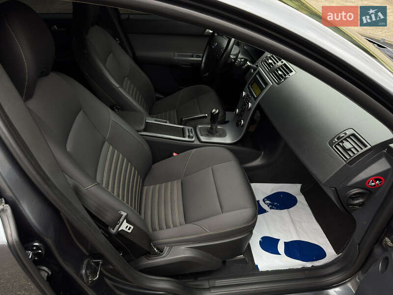 Універсал Volvo V50 2011 в Моршині