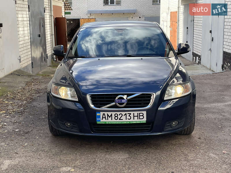 Volvo V50 2012 Volvo V50 2012