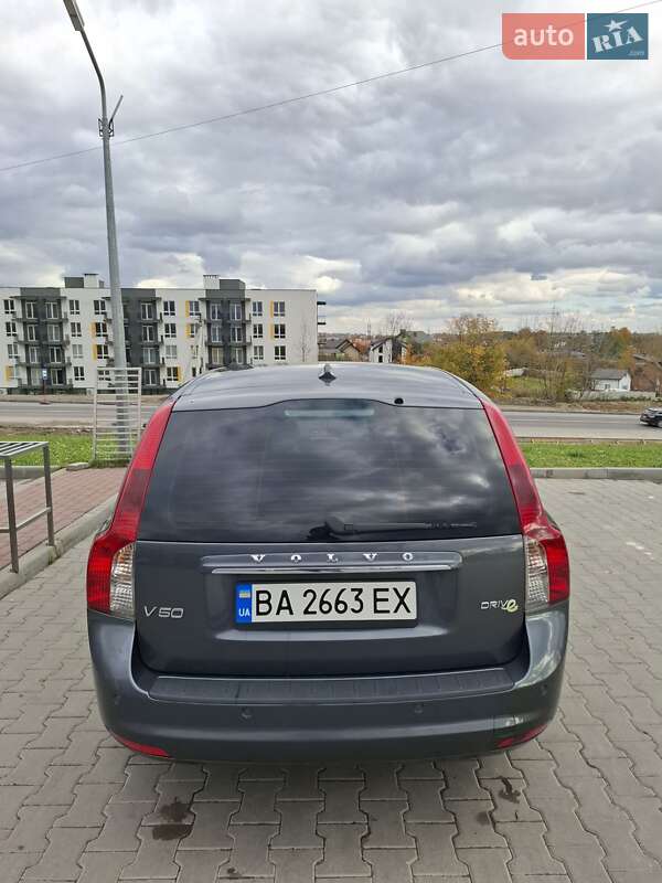 Универсал Volvo V50 2011 в Львове фото 2 Универсал Volvo V50 2011 в Львове