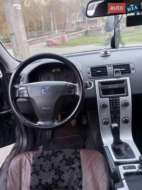Универсал Volvo V50 2010 в Николаеве фото 5 Универсал Volvo V50 2010 в Николаеве