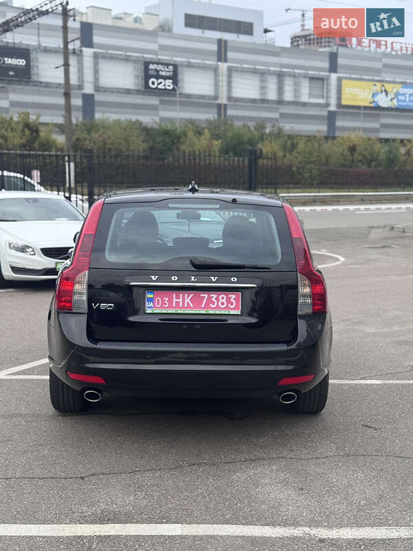 Универсал Volvo V50 2012 в Киеве фото 5 Универсал Volvo V50 2012 в Киеве