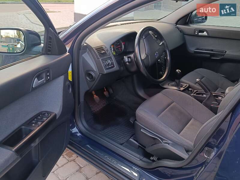 Універсал Volvo V50 2007 в Харкові