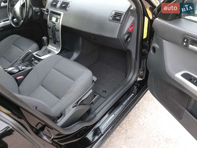 Універсал Volvo V50 2006 в Тернополі