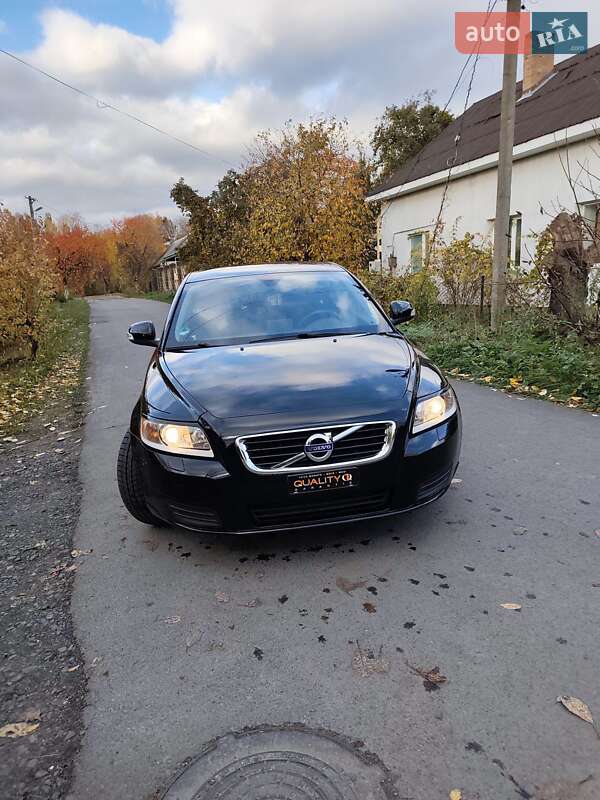 Универсал Volvo V50 2011 в Луцке фото 12 Универсал Volvo V50 2011 в Луцке