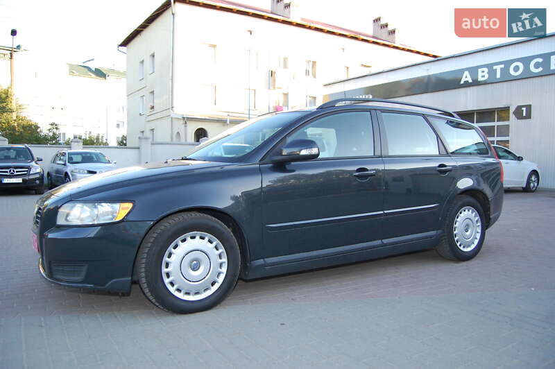 Универсал Volvo V50 2010 в Ивано-Франковске
