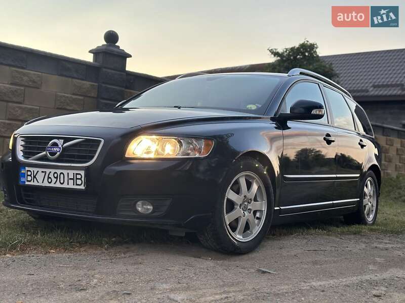 Универсал Volvo V50 2011 в Костополе фото 22 Универсал Volvo V50 2011 в Костополе