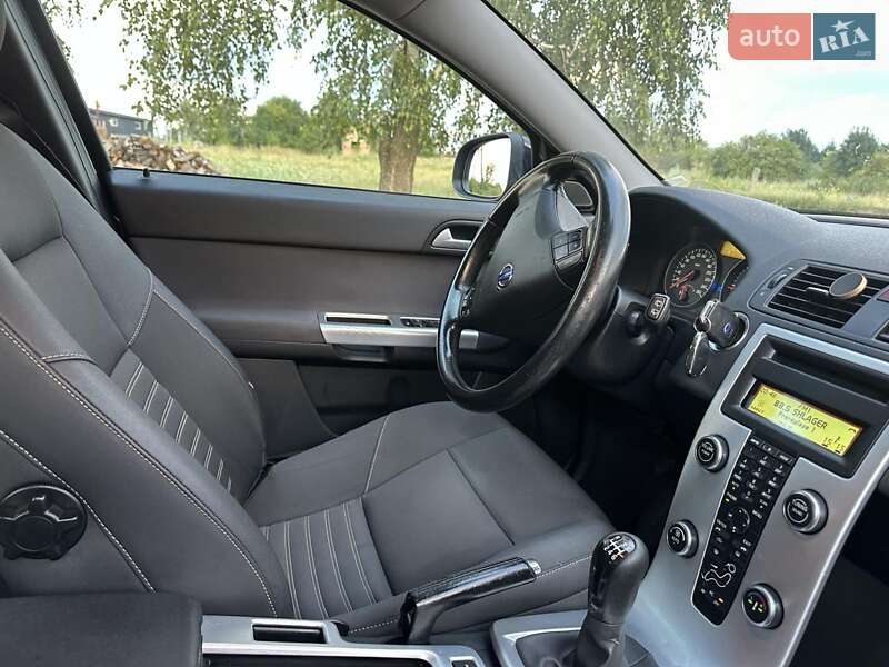 Универсал Volvo V50 2011 в Костополе фото 46 Универсал Volvo V50 2011 в Костополе