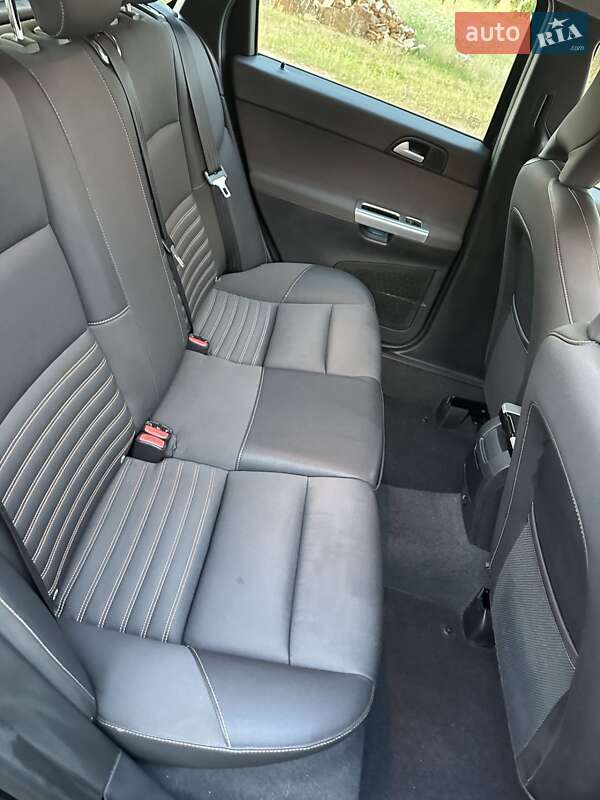 Универсал Volvo V50 2011 в Костополе фото 51 Универсал Volvo V50 2011 в Костополе