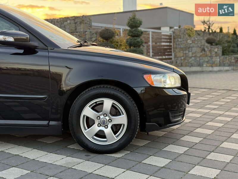 Универсал Volvo V50 2009 в Стрые фото 59 Универсал Volvo V50 2009 в Стрые