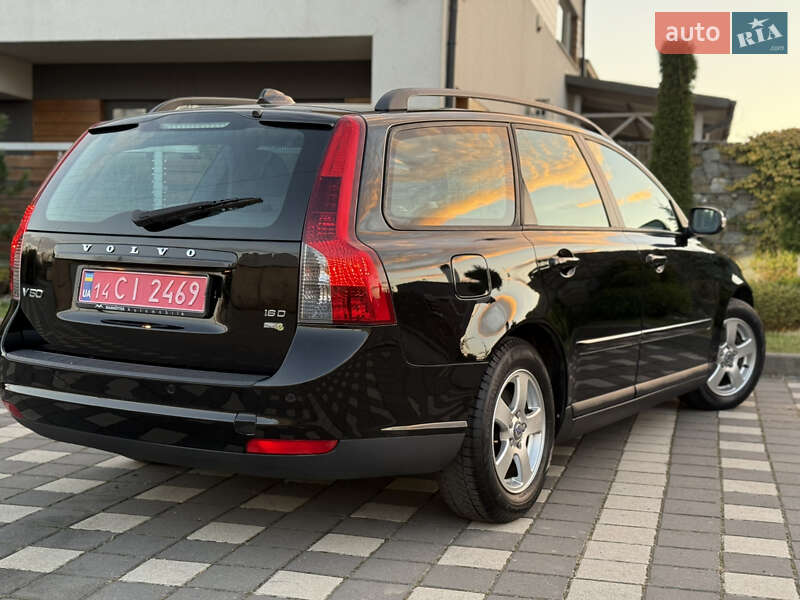 Универсал Volvo V50 2009 в Стрые фото 82 Универсал Volvo V50 2009 в Стрые
