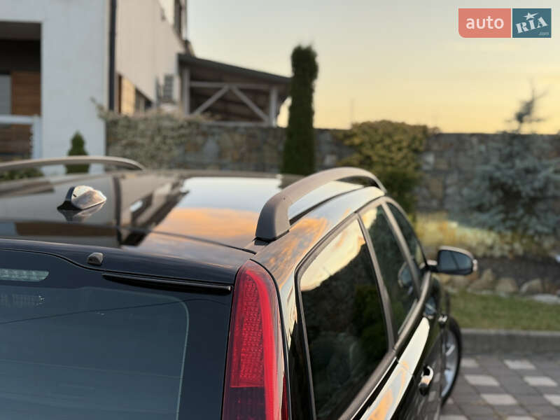 Универсал Volvo V50 2009 в Стрые фото 88 Универсал Volvo V50 2009 в Стрые