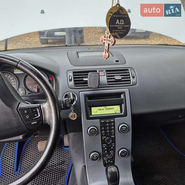 Универсал Volvo V50 2011 в Луцке