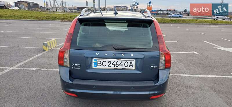 Універсал Volvo V50 2010 в Львові