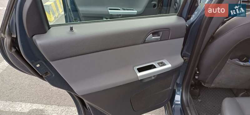 Універсал Volvo V50 2010 в Львові